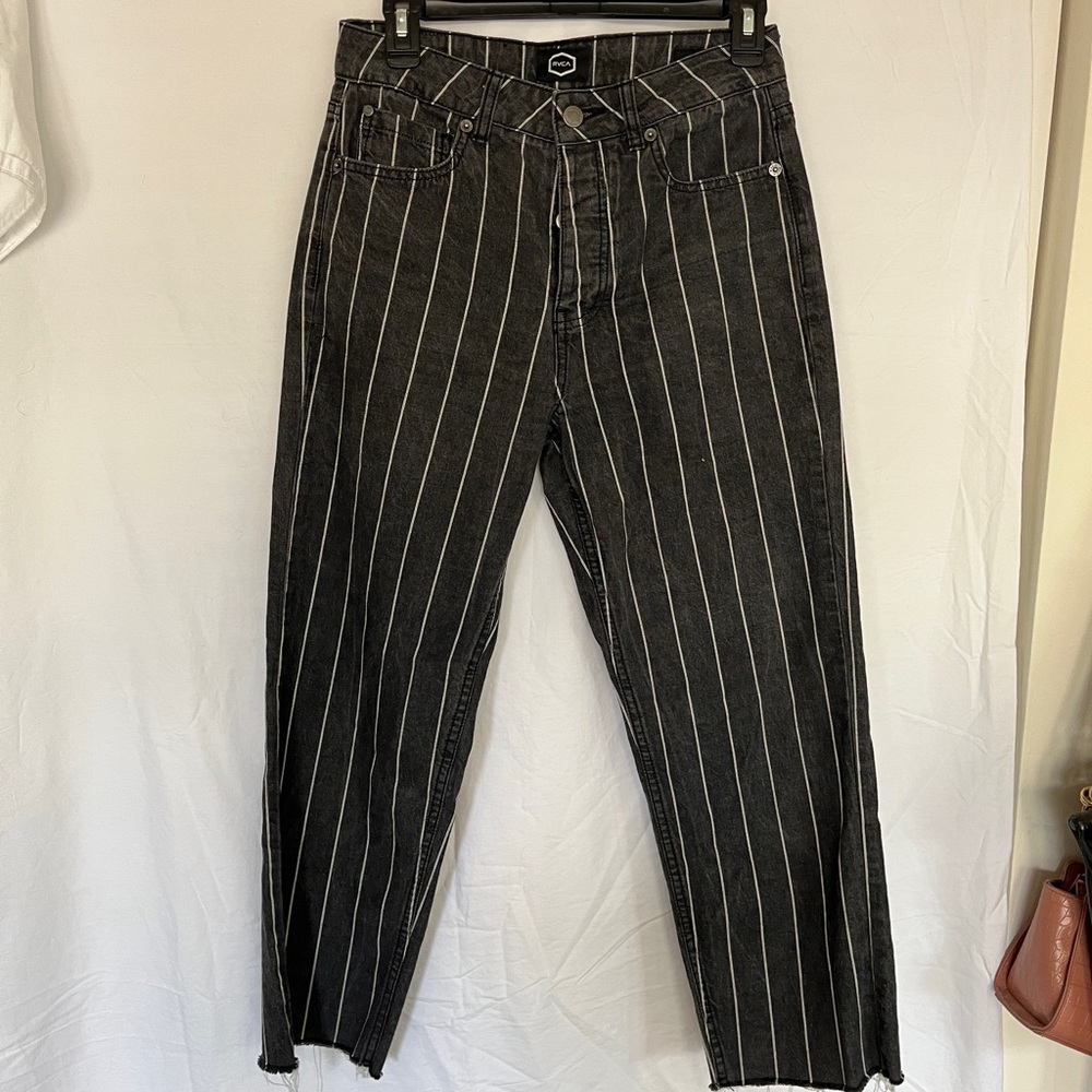 RVCA cropped jeans